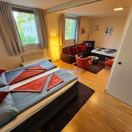 Yuki'S Place - Un-Vic, Danube Beach And Subway Near To Downtown Vienna Exterior photo